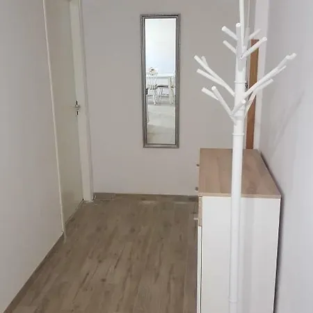 Apartment Carmen *