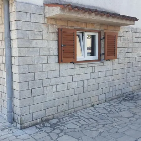 Carmen Apartman *